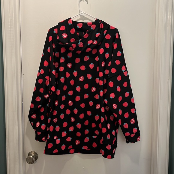 Black Milk Barbie strawberry sweater - Picture 2 of 5